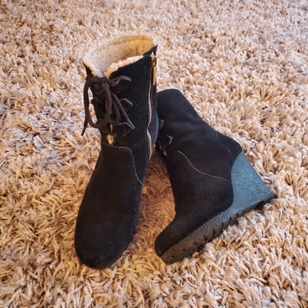 MK Wedge Rory Boots